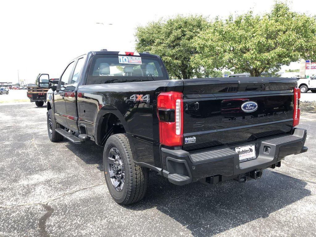 new 2025 Ford F-350 car, priced at $59,388