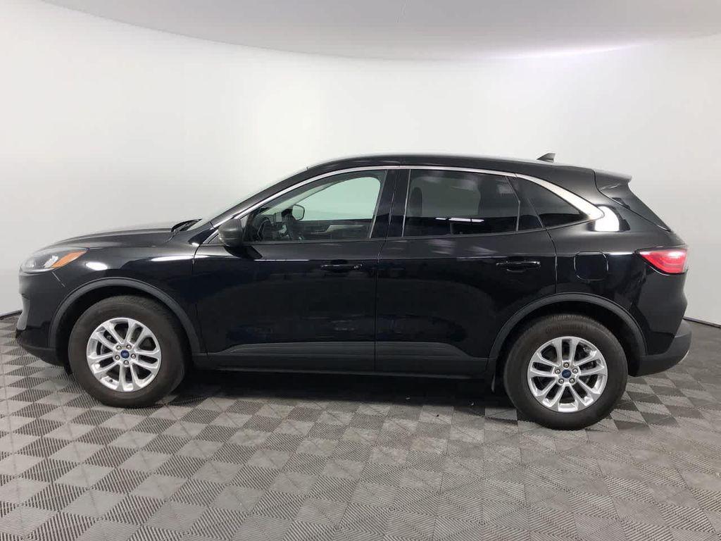 used 2022 Ford Escape car, priced at $23,213