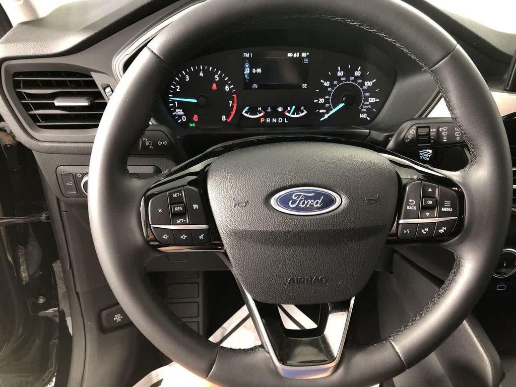 used 2022 Ford Escape car, priced at $23,213