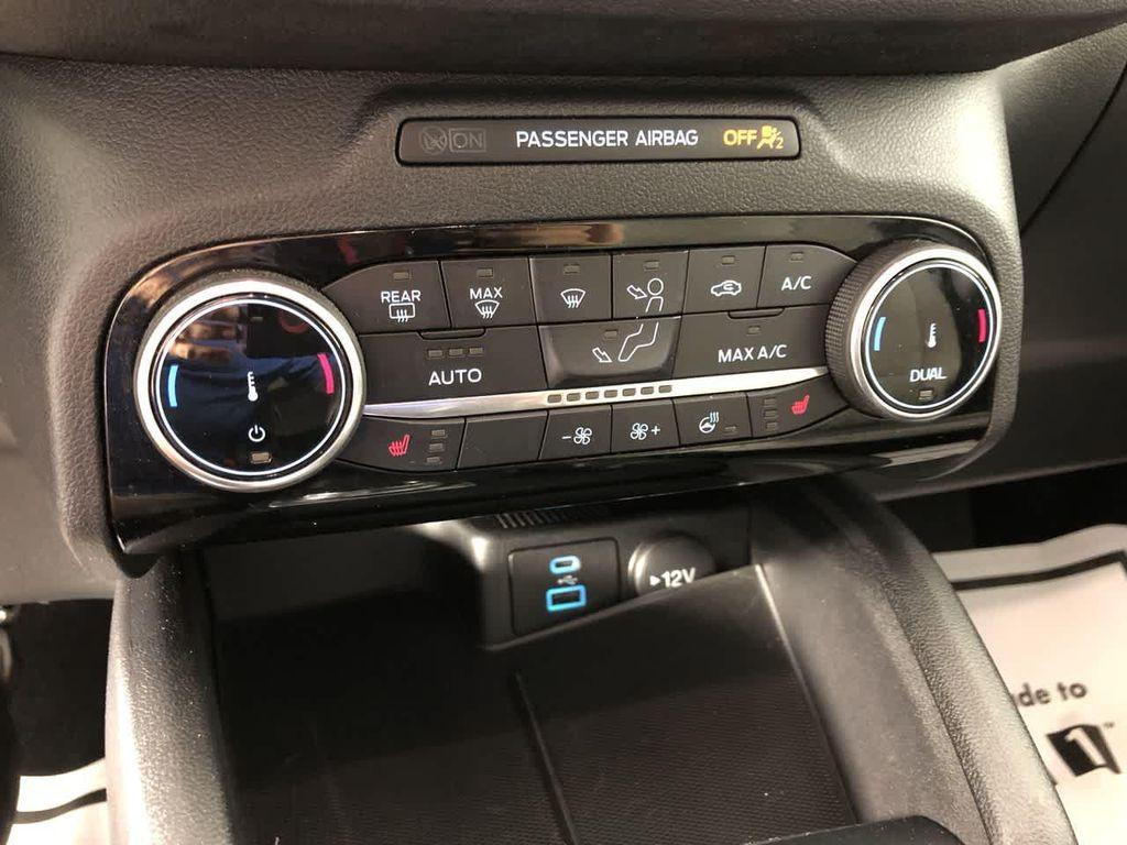 used 2022 Ford Escape car, priced at $23,213