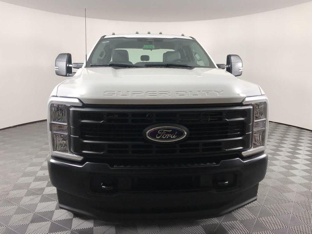 new 2024 Ford F-350 car, priced at $51,000