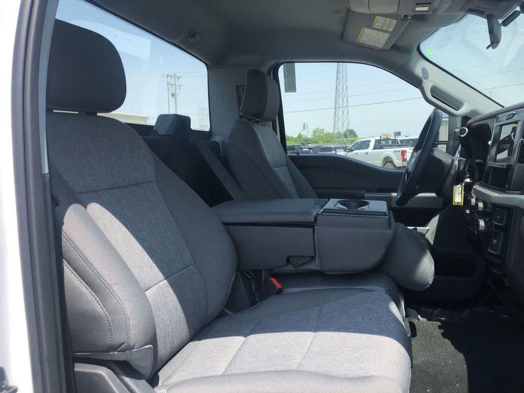 new 2025 Ford F-350 car, priced at $57,099
