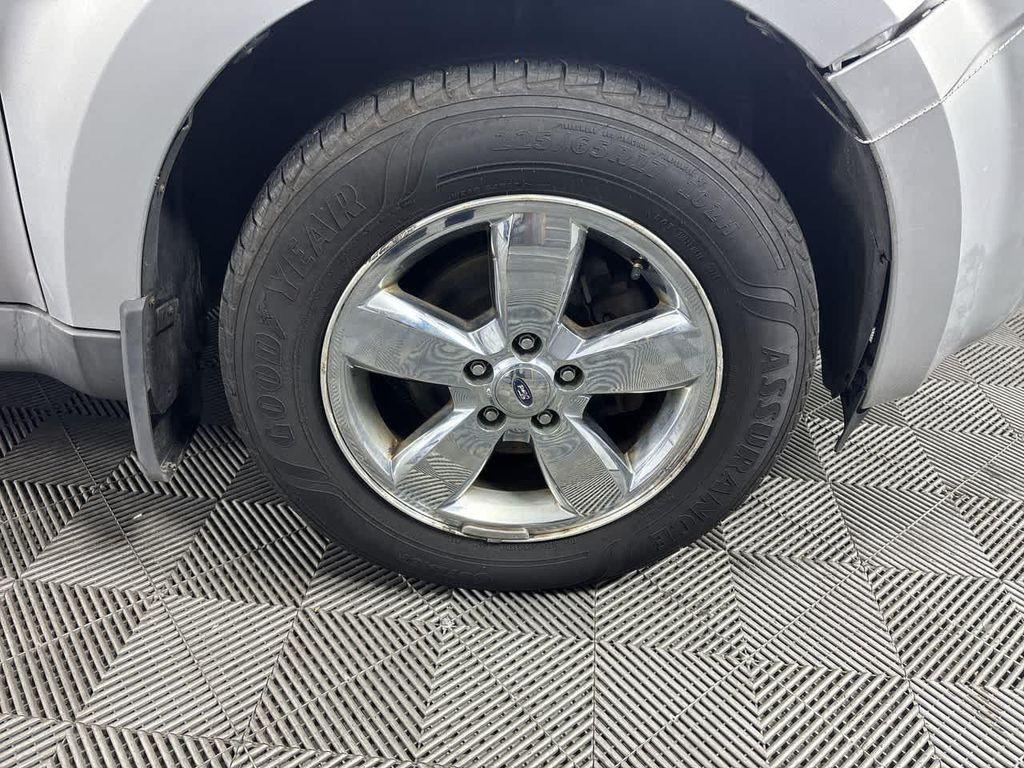 used 2010 Ford Escape car, priced at $3,900