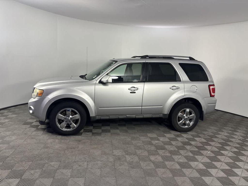 used 2010 Ford Escape car, priced at $3,900