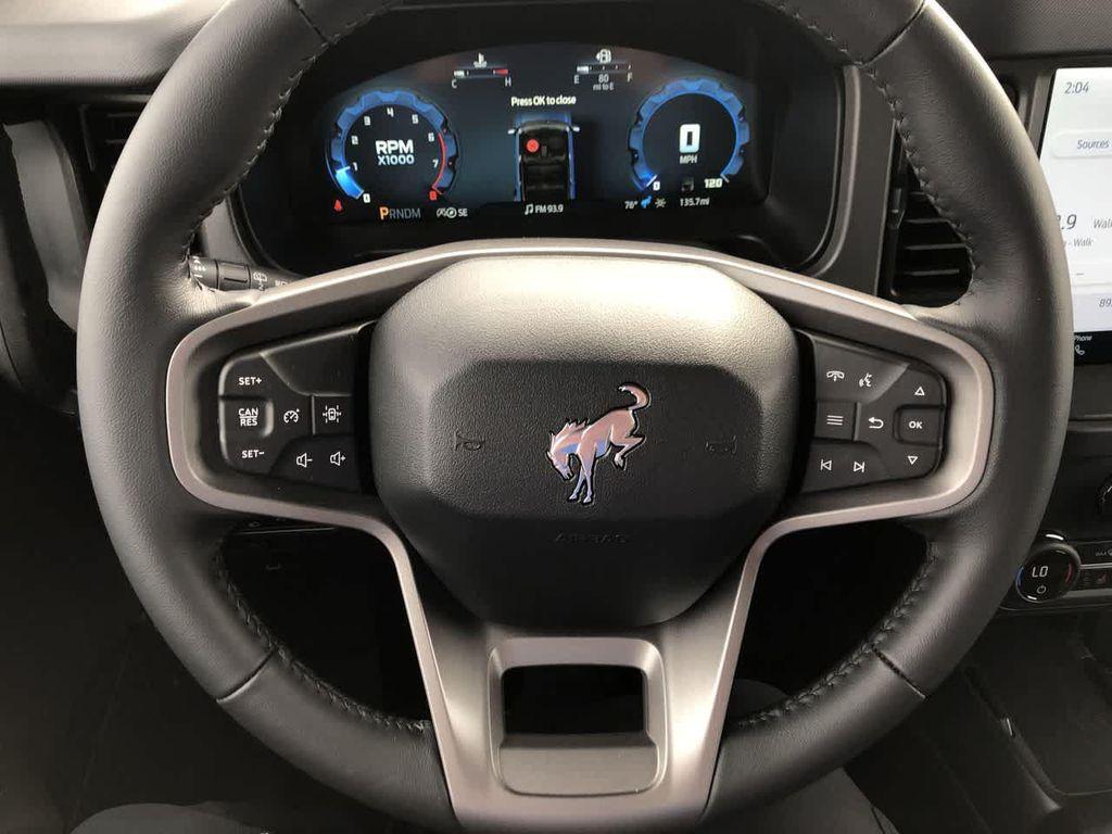 new 2025 Ford Bronco car, priced at $44,566