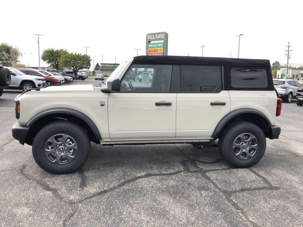 new 2025 Ford Bronco car, priced at $44,566