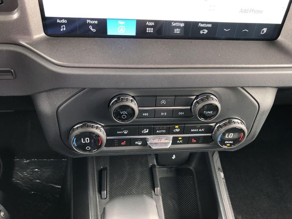 new 2025 Ford Bronco car, priced at $44,566