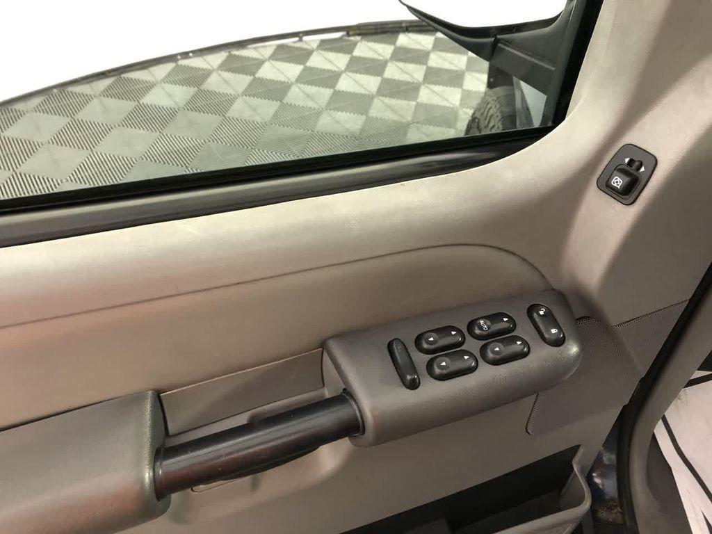 used 2003 Ford Explorer Sport Trac car, priced at $3,900