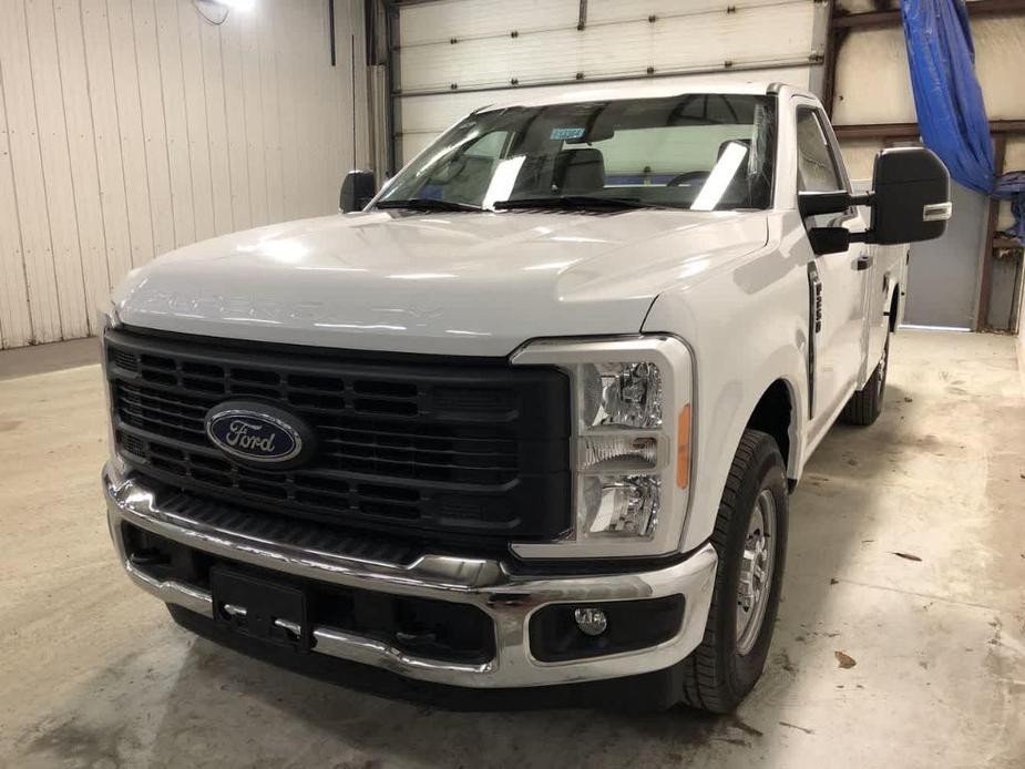 new 2023 Ford F-250 car, priced at $62,333