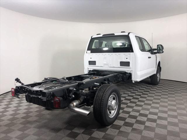 new 2025 Ford F-350 car, priced at $54,893