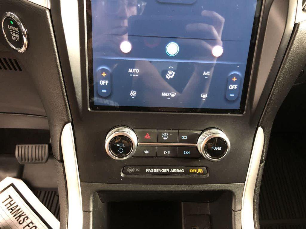used 2024 Ford Edge car, priced at $27,724