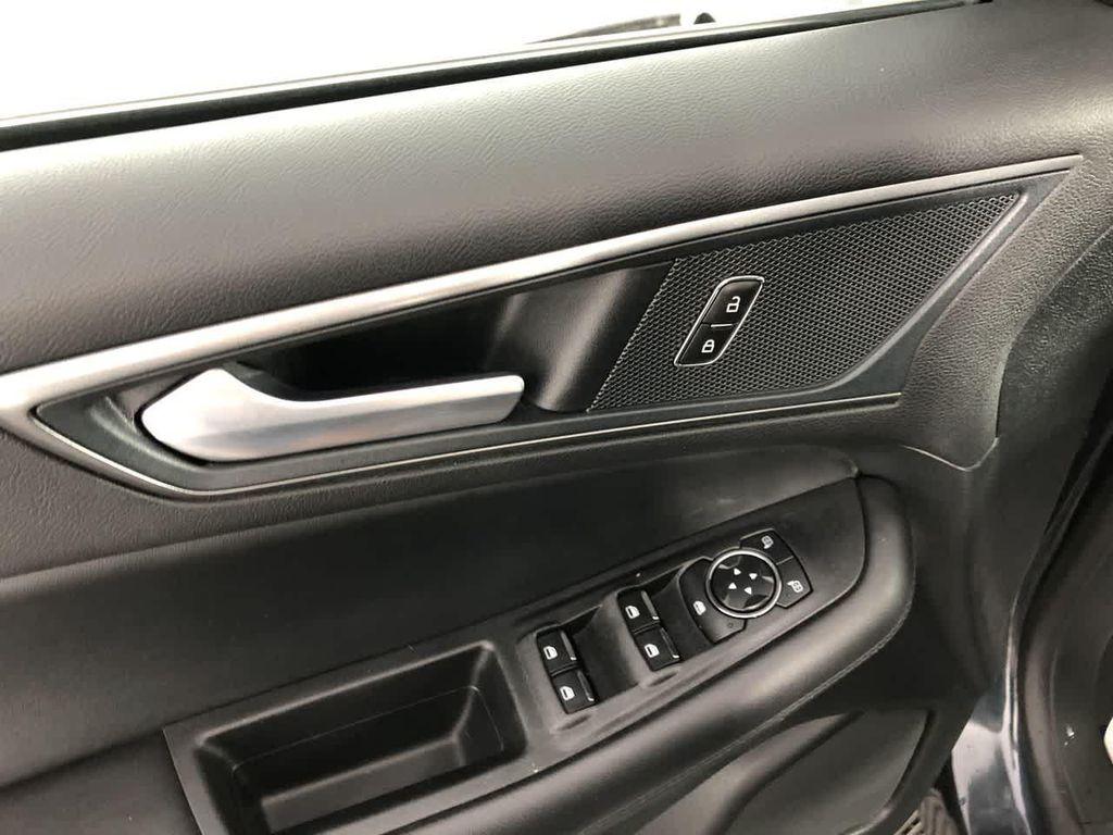 used 2024 Ford Edge car, priced at $27,724