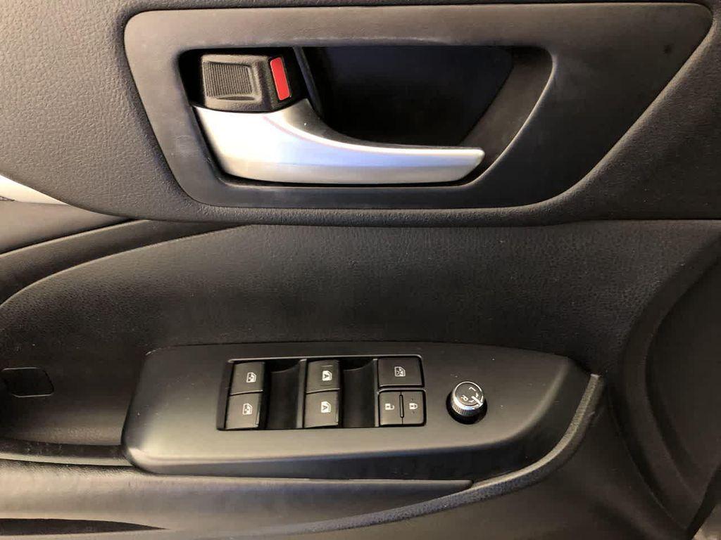 used 2017 Toyota Highlander car, priced at $19,880
