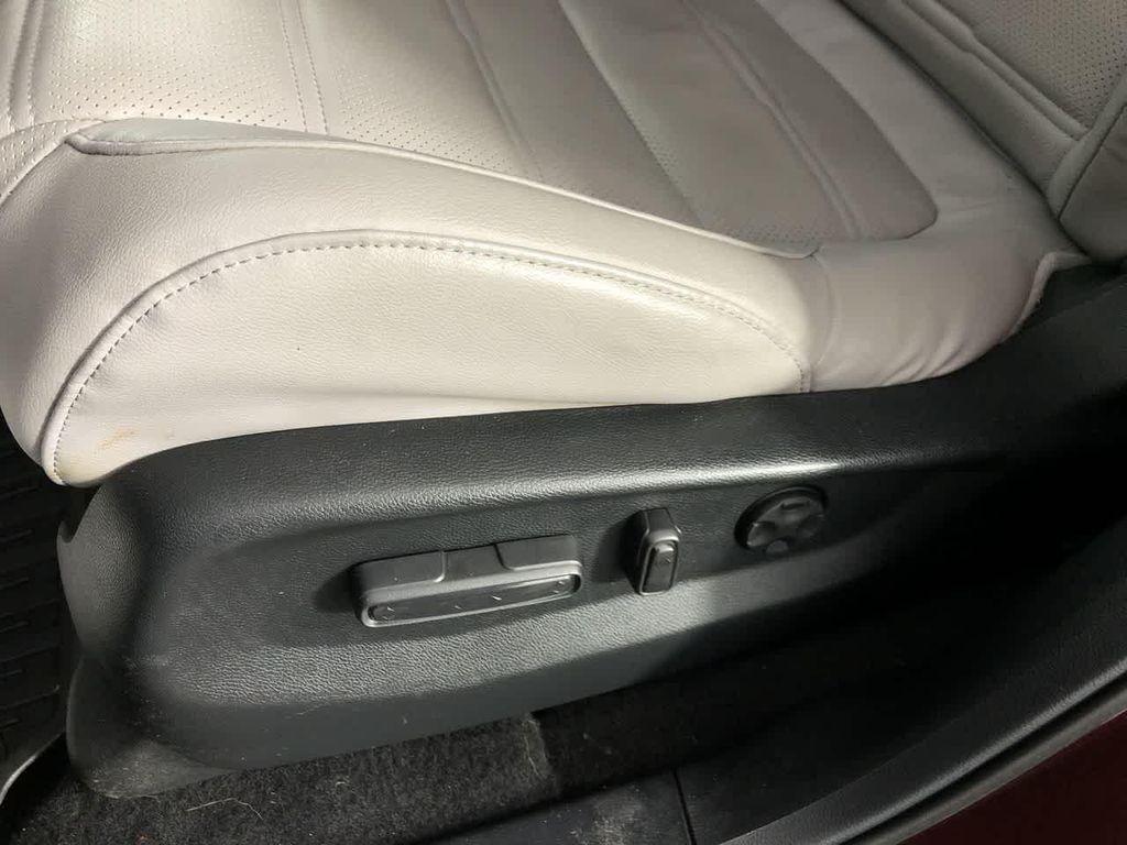 used 2017 Honda CR-V car, priced at $22,900