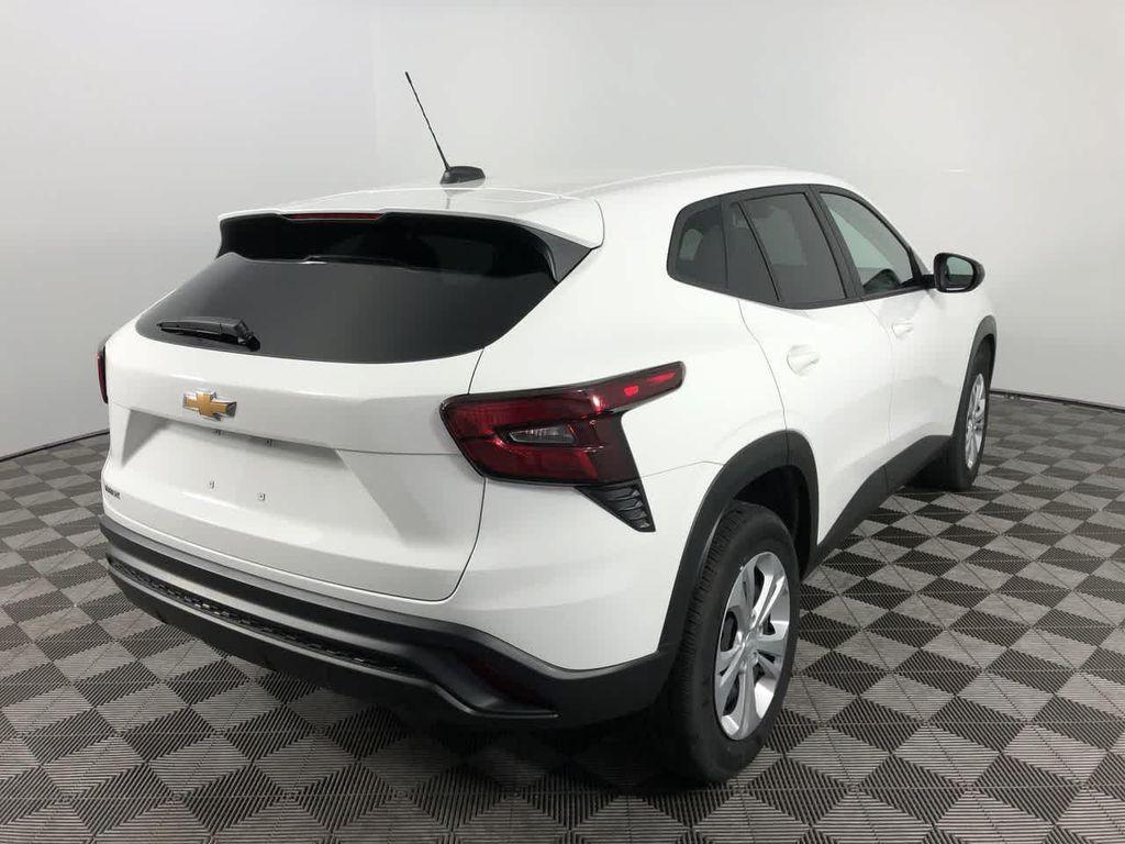 used 2025 Chevrolet Trax car, priced at $18,750