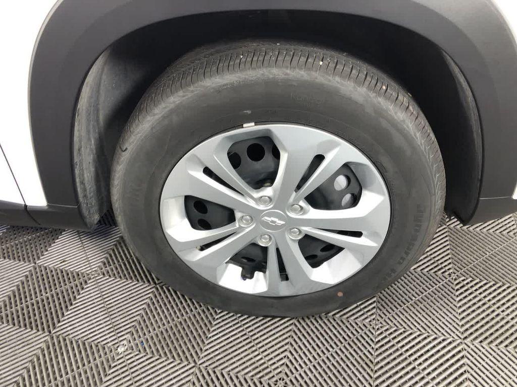 used 2025 Chevrolet Trax car, priced at $18,750