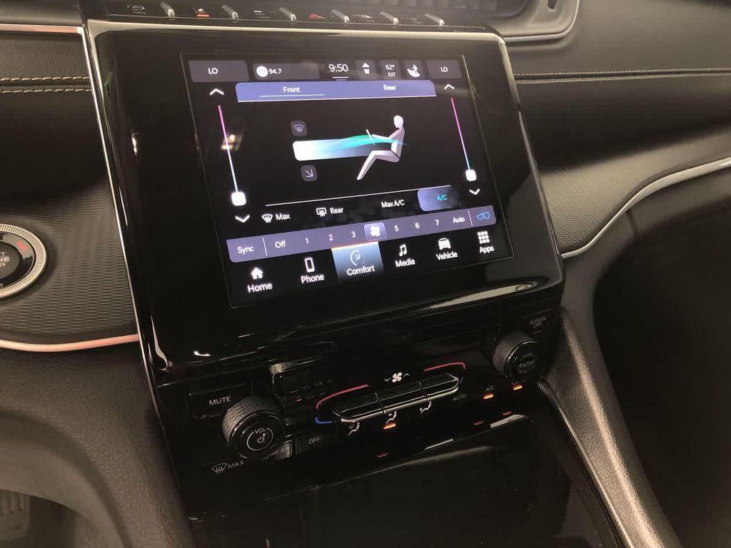 used 2024 Jeep Grand Cherokee L car, priced at $28,750