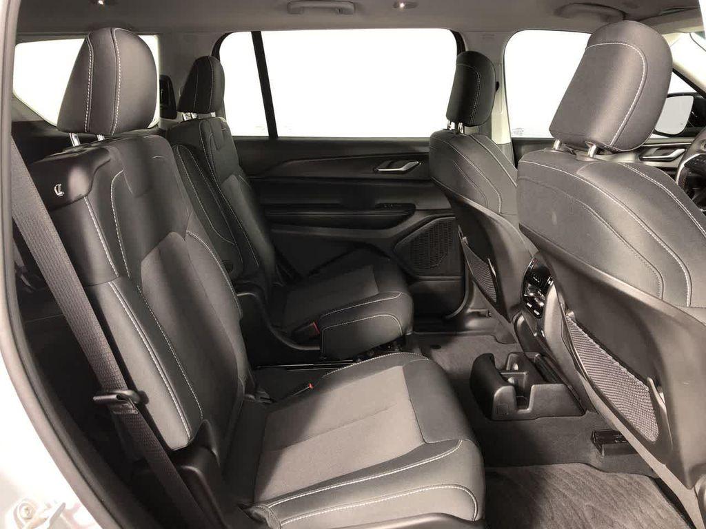 used 2024 Jeep Grand Cherokee L car, priced at $28,750