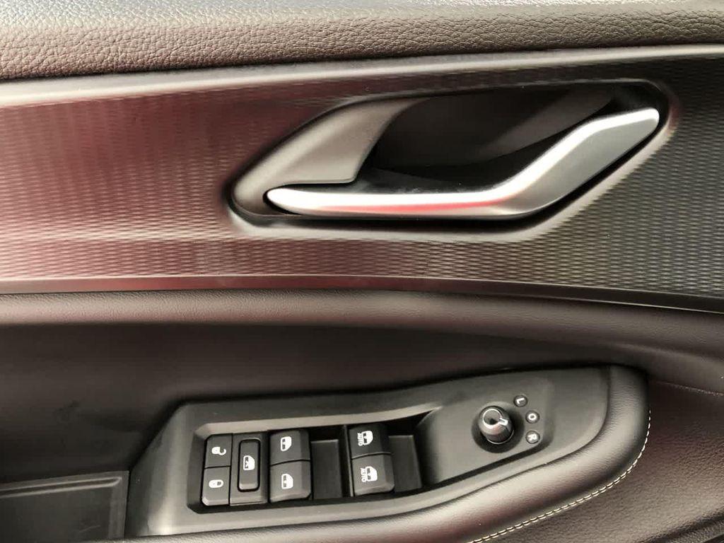 used 2024 Jeep Grand Cherokee L car, priced at $28,750