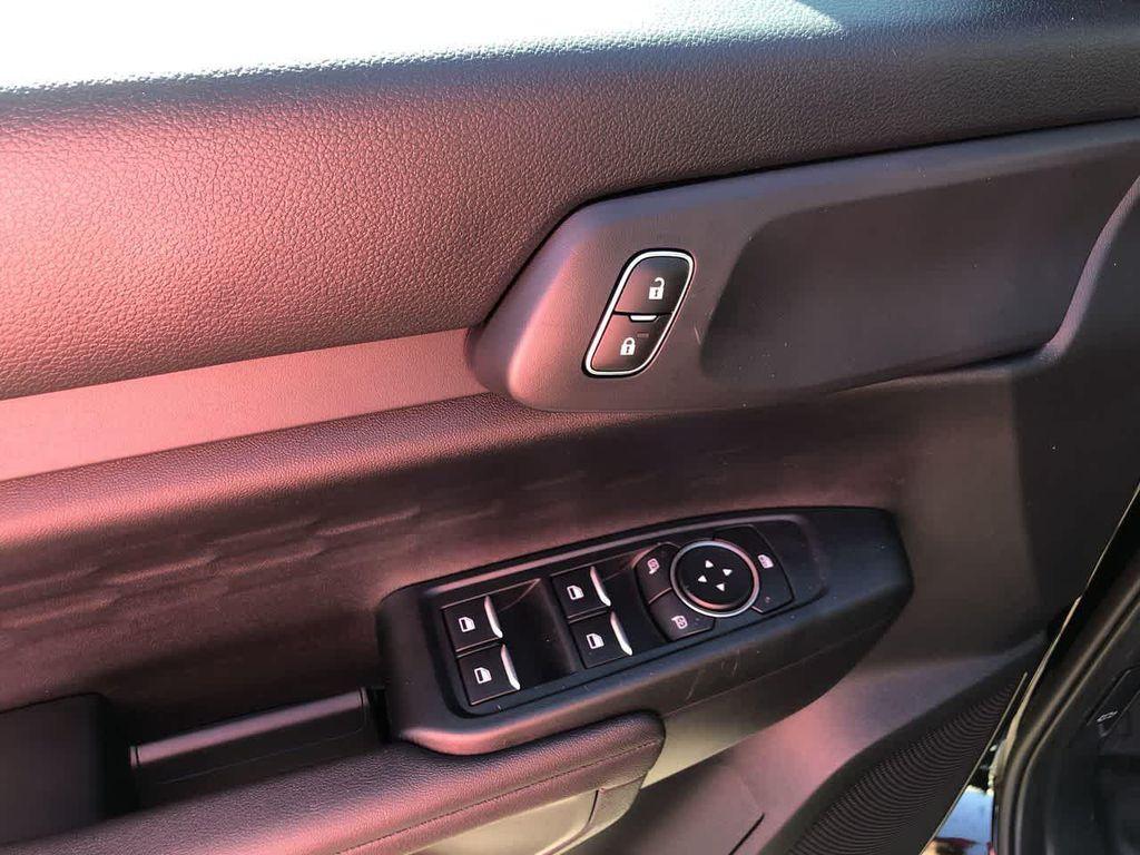 new 2025 Ford Ranger car, priced at $38,621