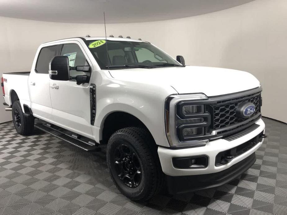 new 2024 Ford F-250 car, priced at $68,320