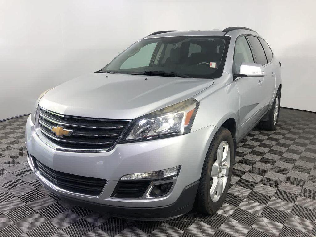 used 2016 Chevrolet Traverse car, priced at $9,900