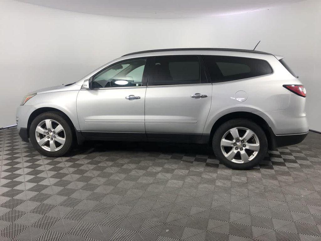 used 2016 Chevrolet Traverse car, priced at $9,900