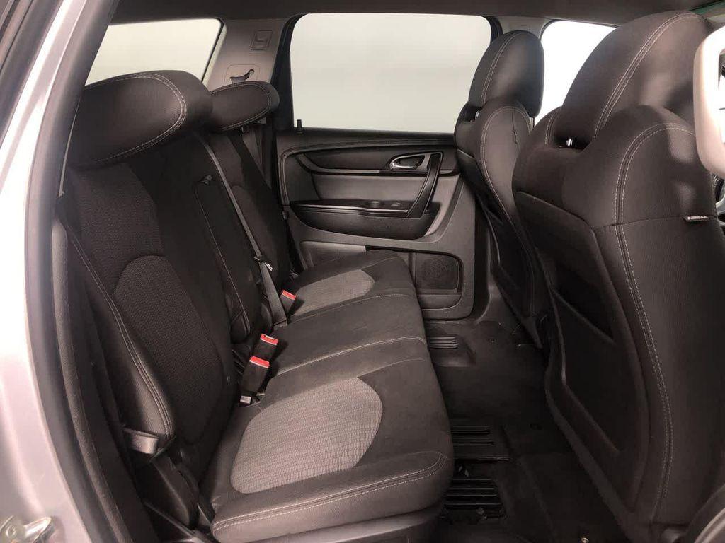 used 2016 Chevrolet Traverse car, priced at $9,900
