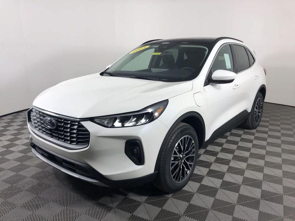 new 2025 Ford Escape PHEV car, priced at $38,716