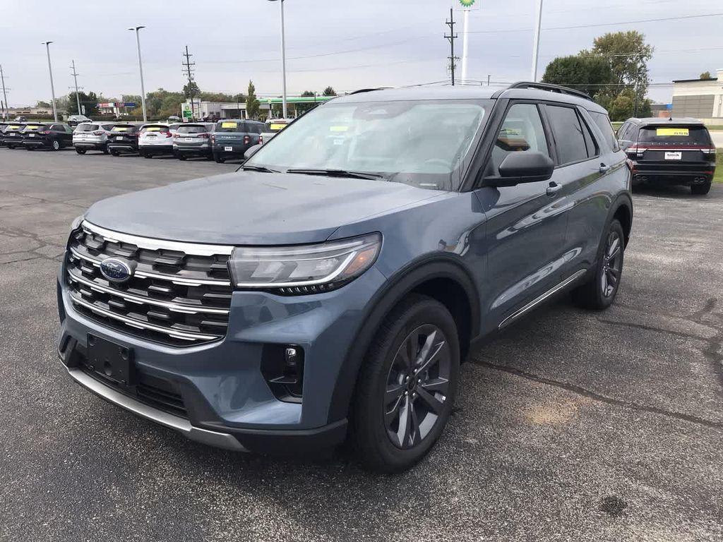 new 2025 Ford Explorer car, priced at $47,750
