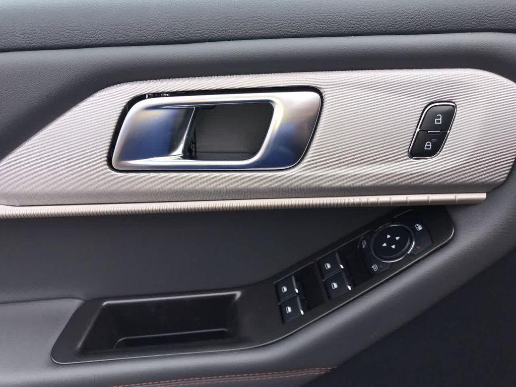 new 2025 Ford Explorer car, priced at $47,750