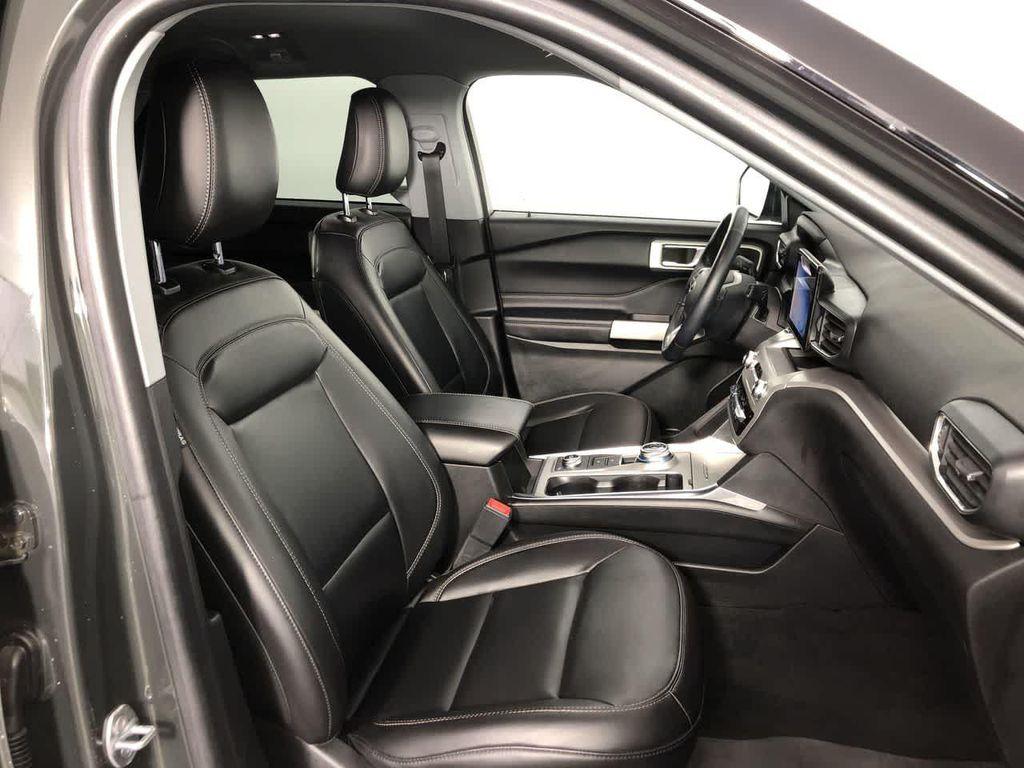 used 2022 Ford Explorer car, priced at $31,268