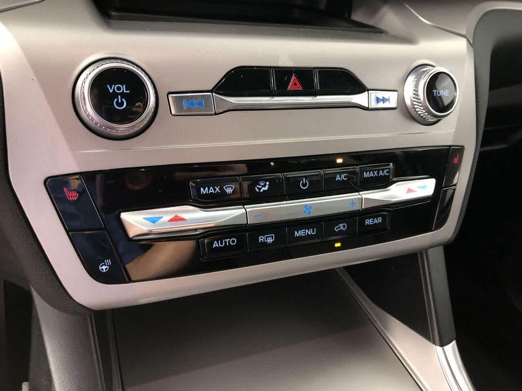 used 2022 Ford Explorer car, priced at $31,268