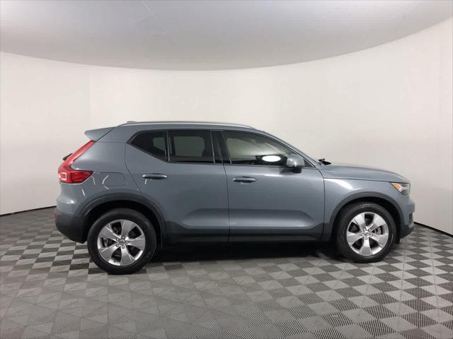 used 2022 Volvo XC40 car, priced at $21,990