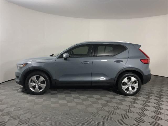 used 2022 Volvo XC40 car, priced at $21,990