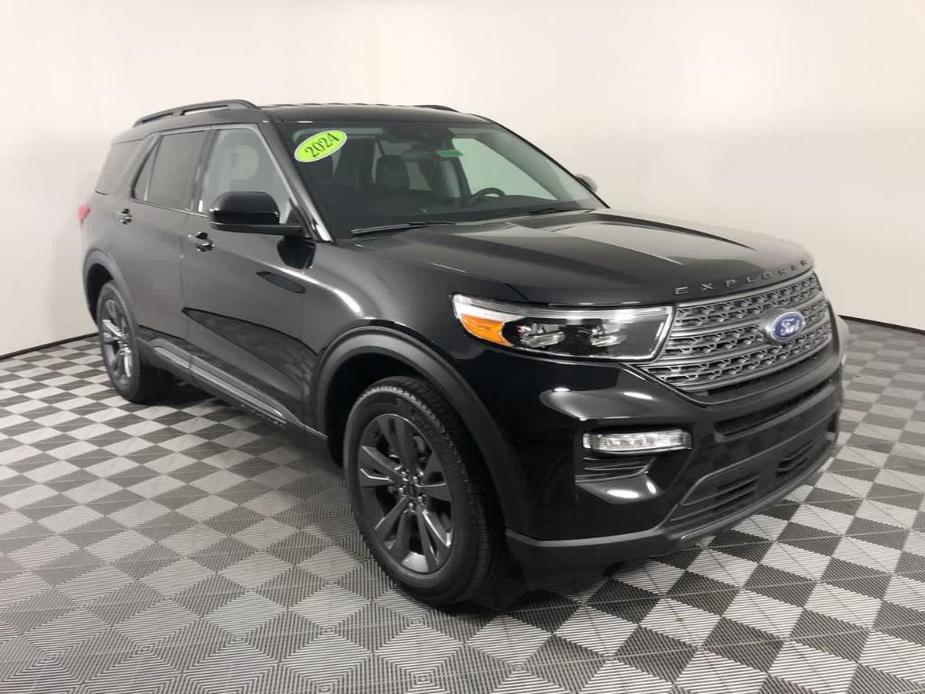 new 2024 Ford Explorer car, priced at $47,680