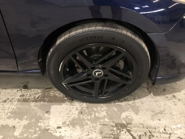 used 2010 Mazda Mazda5 car, priced at $3,900