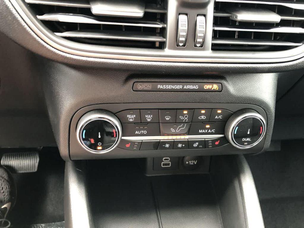 new 2025 Ford Escape car, priced at $30,319