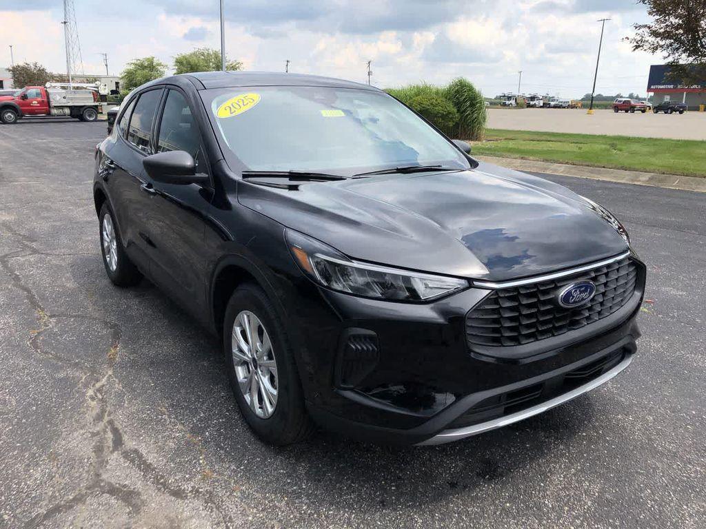 new 2025 Ford Escape car, priced at $30,319