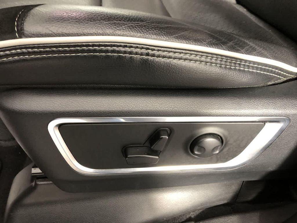 used 2025 Ram 1500 car, priced at $42,067