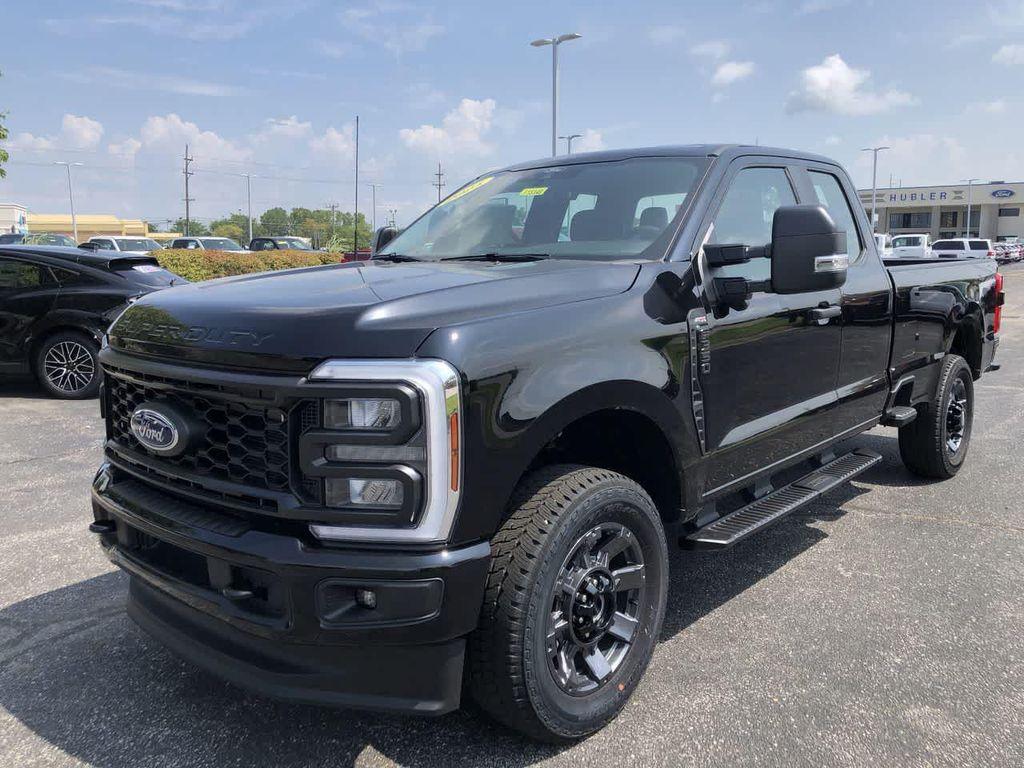 new 2025 Ford F-350 car, priced at $59,549