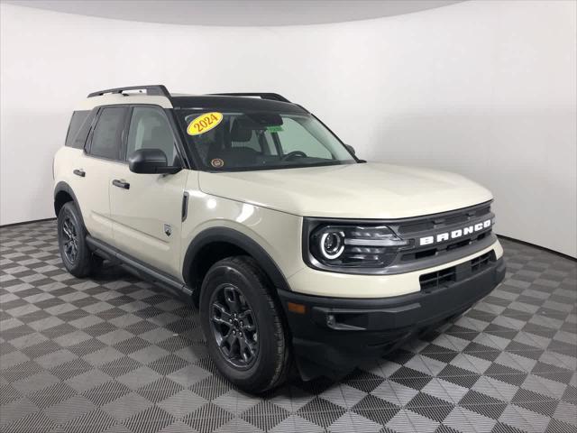 new 2024 Ford Bronco Sport car, priced at $33,549