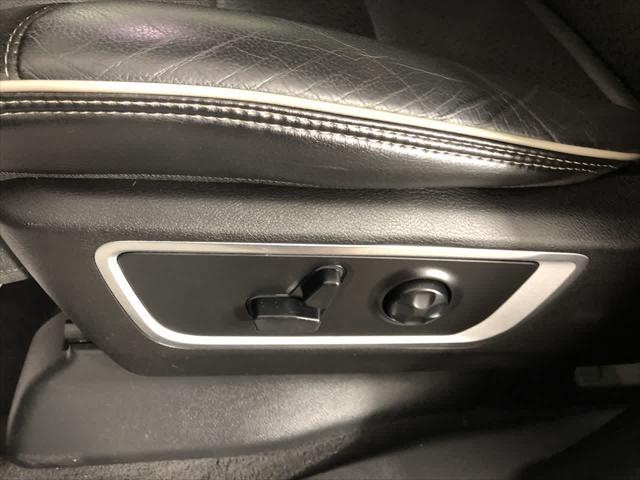 used 2019 Ram 1500 car, priced at $34,800