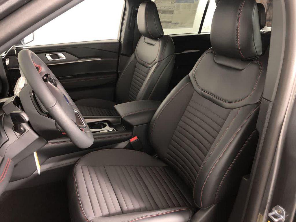 new 2025 Ford Explorer car, priced at $46,409