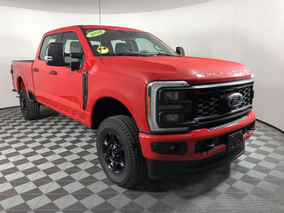 new 2023 Ford F-350 car, priced at $60,090