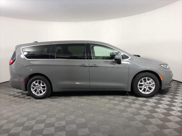 used 2023 Chrysler Pacifica car, priced at $24,989
