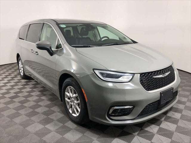 used 2023 Chrysler Pacifica car, priced at $24,989
