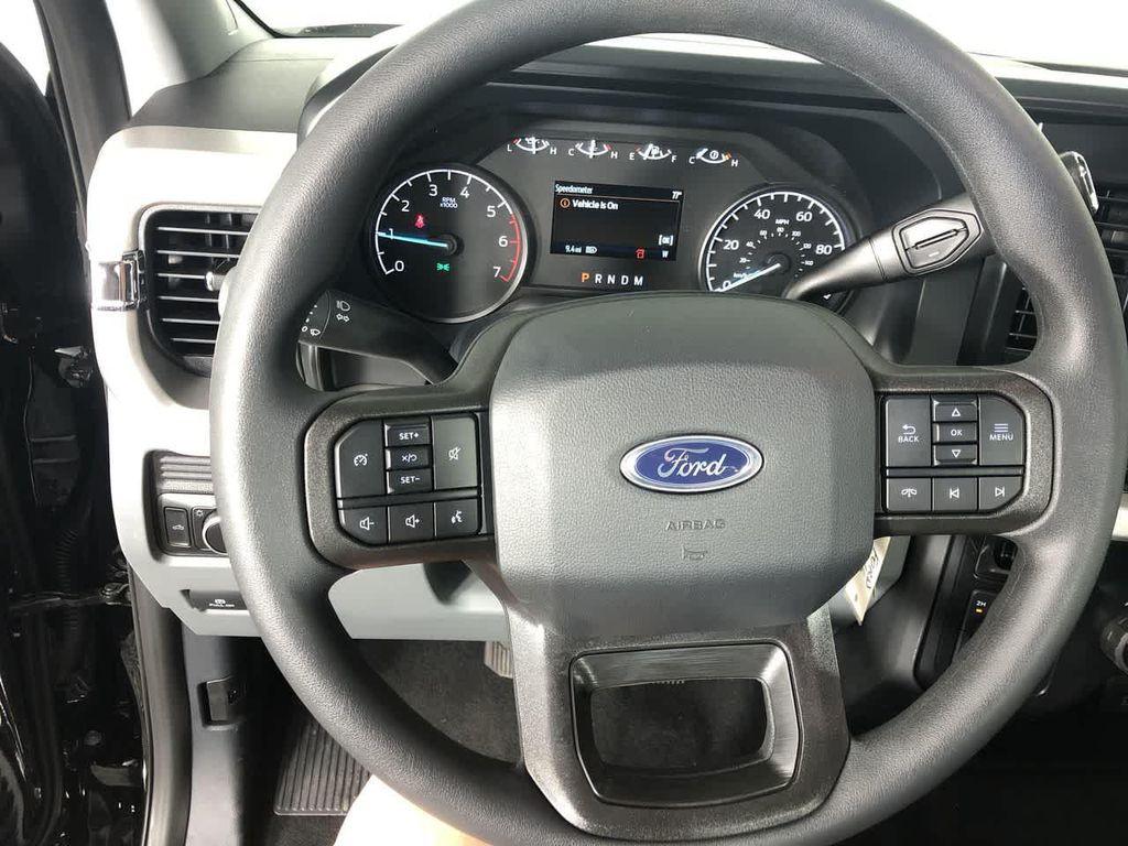 new 2025 Ford F-350 car, priced at $58,257