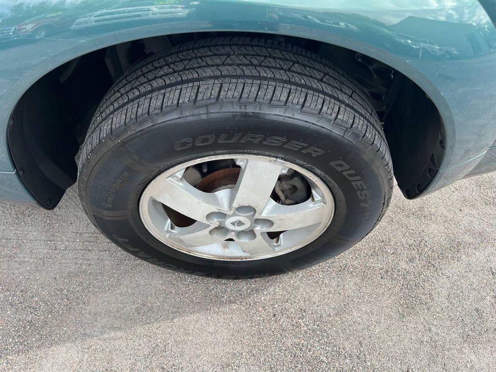 used 2006 Saturn Vue car, priced at $4,988