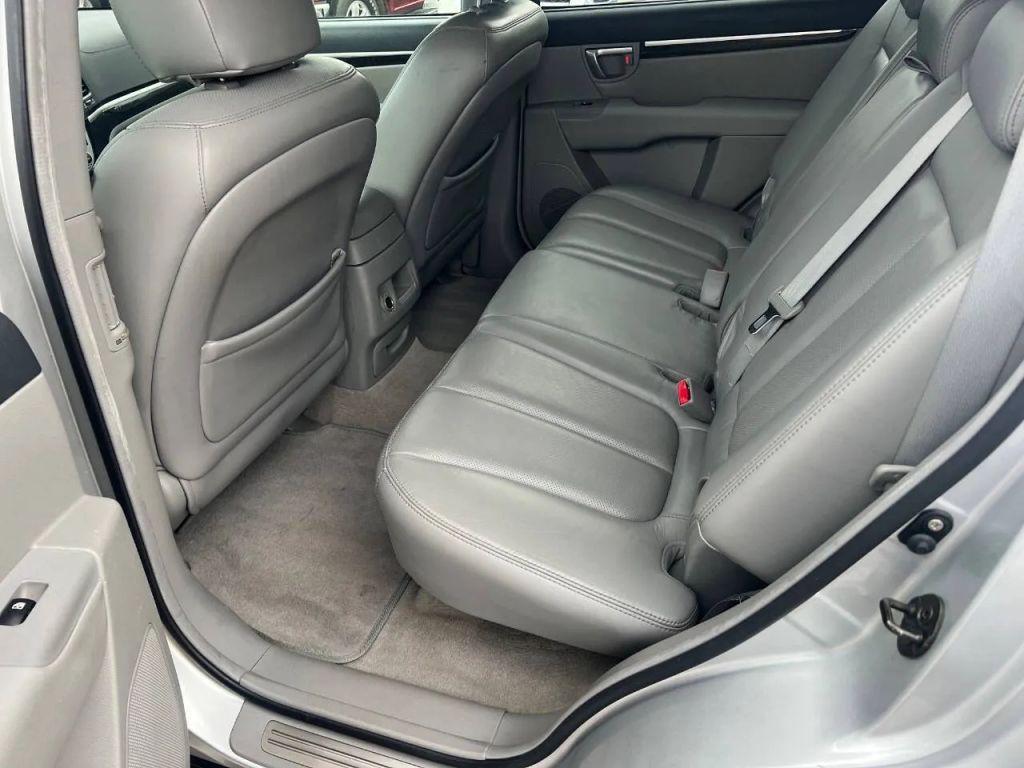 used 2007 Hyundai Santa Fe car, priced at $5,488